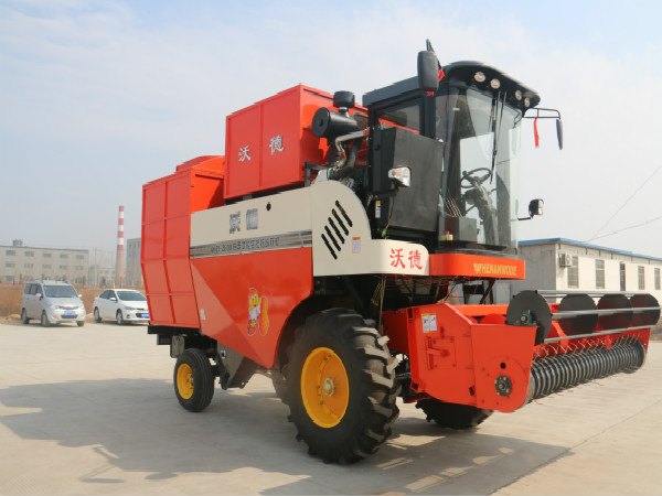 4HZL-2600自走式花生捡拾收获机