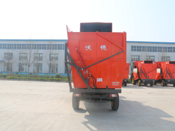 4HZL-2600自走式花生捡拾收获机